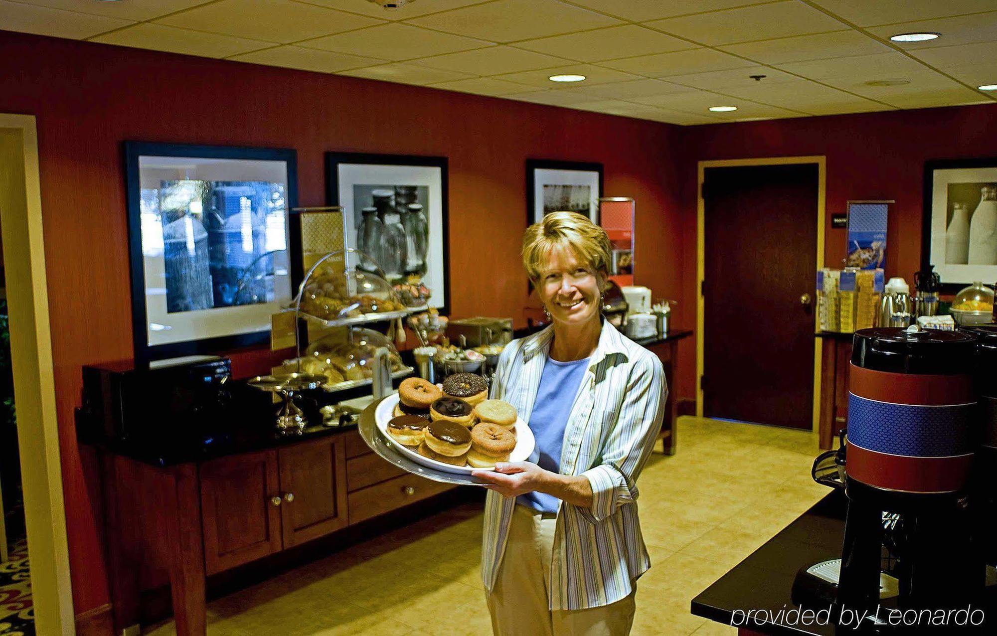 Hampton Inn Fall River/Westport North Westport Restoran gambar